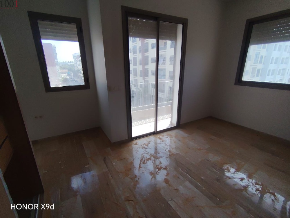 NEUF APPART 4 CH SALON 10000 DH 180/M - Locations appartement - Casablanca-Settat - photo 3